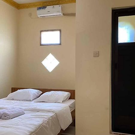 Palace Syariah Homestay Redpartner Banyuwangi (East Java) Exterior foto